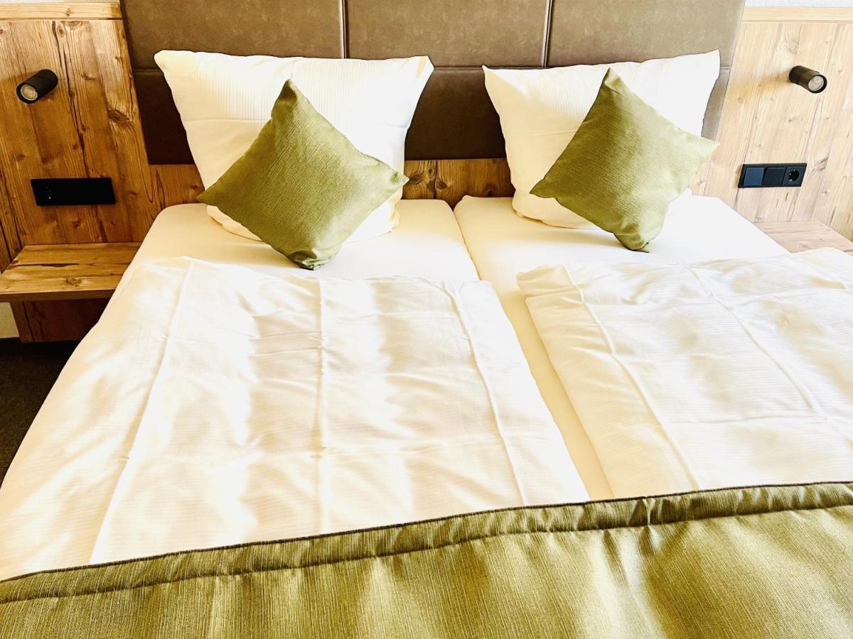 Hotel Weingut Dehren Ellenz-Poltersdorf Zewnętrze zdjęcie